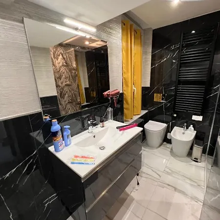 Lovely Homes 4*