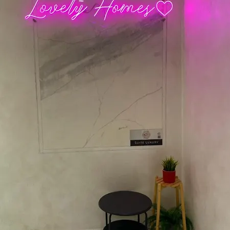 Lovely Homes 4*